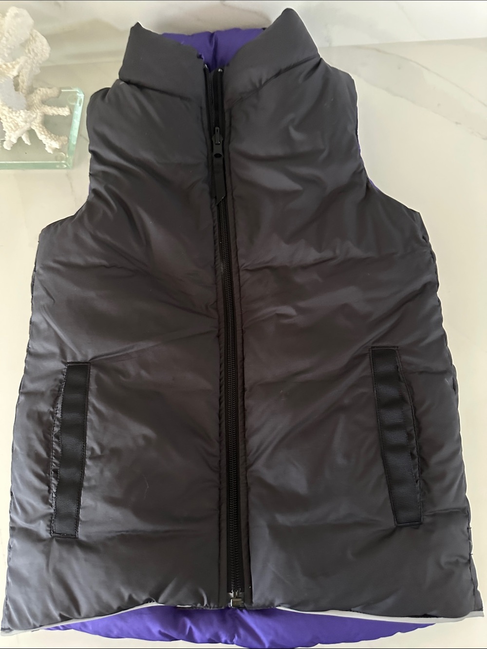 Ivivva  girls black with purple lining Puffer vest.goose down.